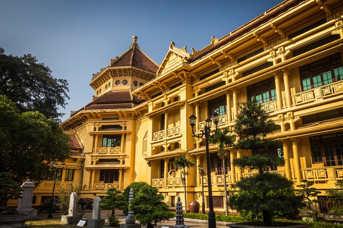 musée national histoire vietnam architecture